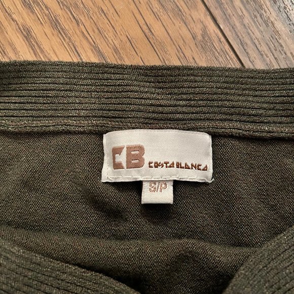 Green Costa Blanca Sweater with semi dolman slit open sleeves - Picture 2 of 9